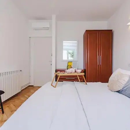 San Francis דירה חוואר