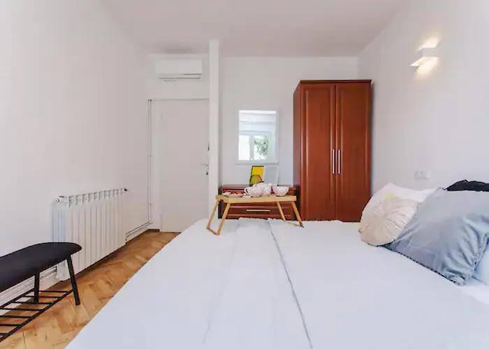 San Francis Apartment Hvar Town