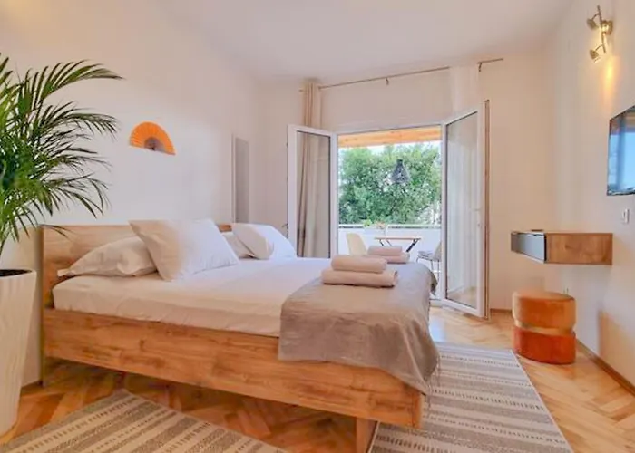 San Francis Apartment Hvar Town